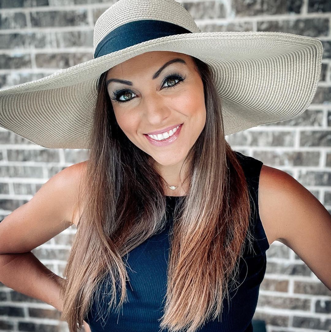 only Laura's photos on Paltalk | 29, F